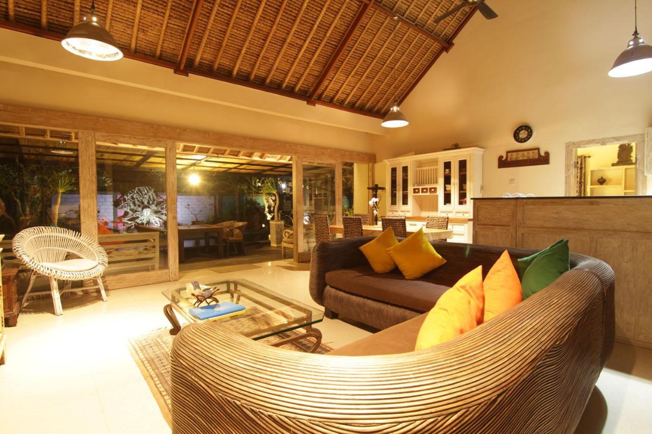 Bamboo Moon Villas Sanur Zewnętrze zdjęcie